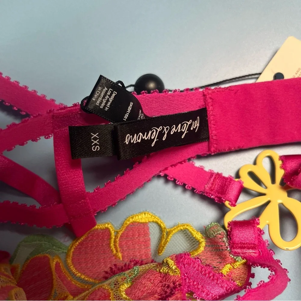 NWT For Love & Lemons Hot‎ Pink Floral Lace Bra Size XXS